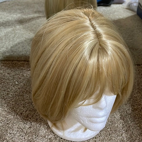 NWT 12” golden blonde w strawberry blonde highlights bangs bob straight wig chin - Picture 5 of 16